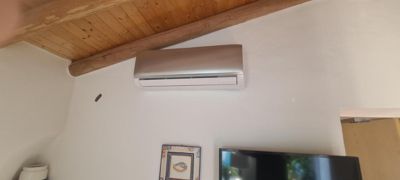 Beautiful House In Stunning Nature, 22 Minutes From Beaches, 5 Minutes To Lake, Air Condition Cool And Heat, And Very Fast Internet In All Rooms, Dishwasher, Washing Machine And Induction Cooking Silves Esterno foto